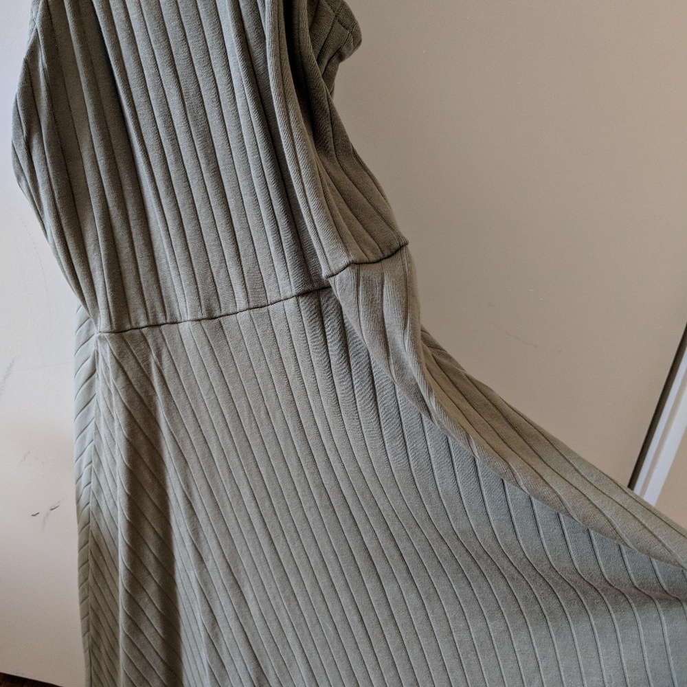 Easy f21 dress!